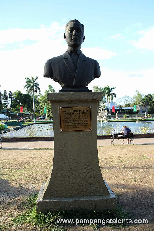 Apolinario Mabini Statue (Batangas, 1864 - 1903) Philippine Hero from Batangas Luzon