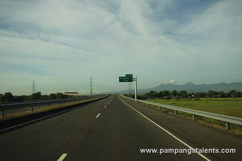 Dinalupihan Exit
