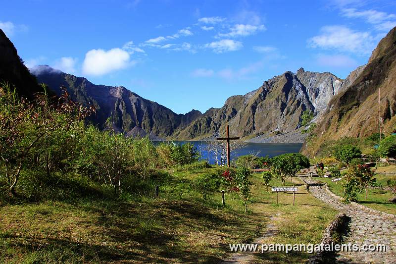 Craterlake View with Cross