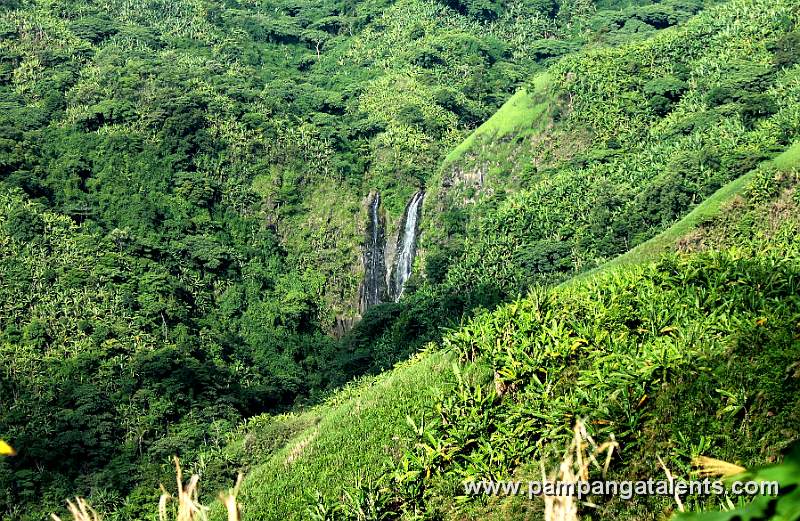 View of Miyamit Falls from View Deck