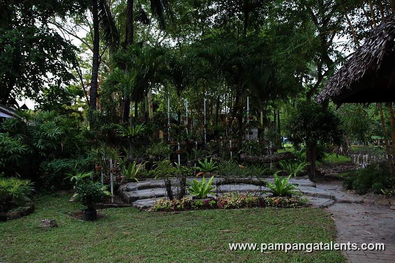 Nayong Pilipino Clark 44