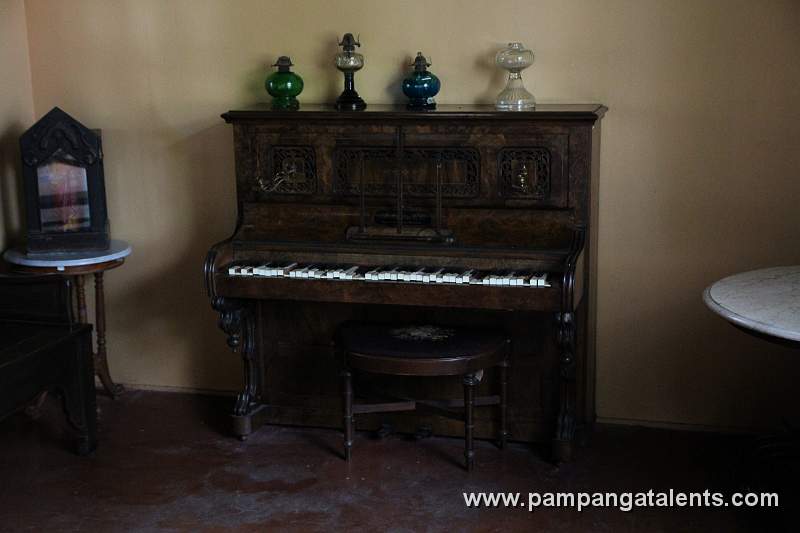 Piano in Dr. Rizals House