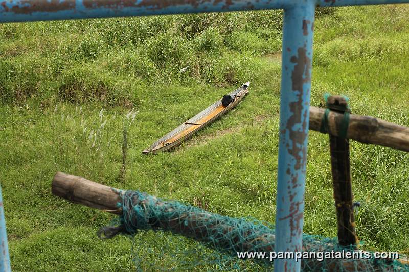 Boat use for fishing on Cong Dadong Dam part of the Pampanga River.