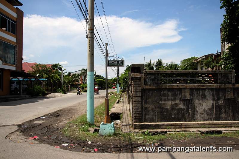 Rizal Street Post