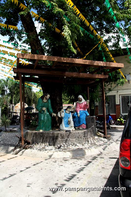 Statues of the Holy Family