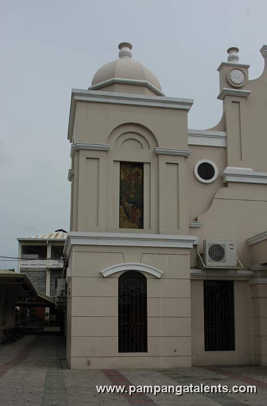 Side Facade