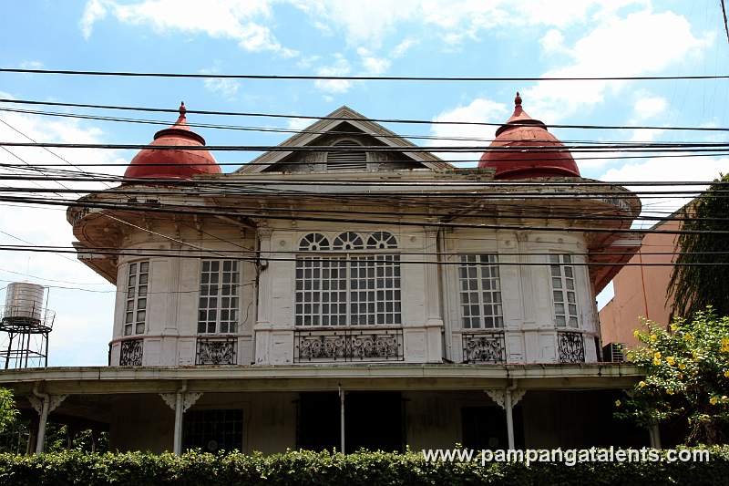 Front of the heritage house of Augusto P. Hizon  along Consunji Street, Barangay Santo Rosario, City of San Fernando
