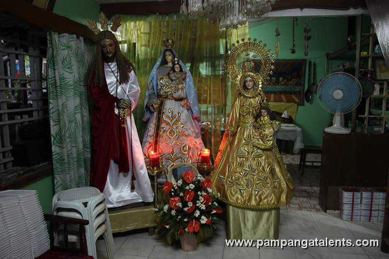 Life-size Holy Images Collection