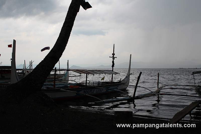 Cloudy Afternoon at Taal Lake