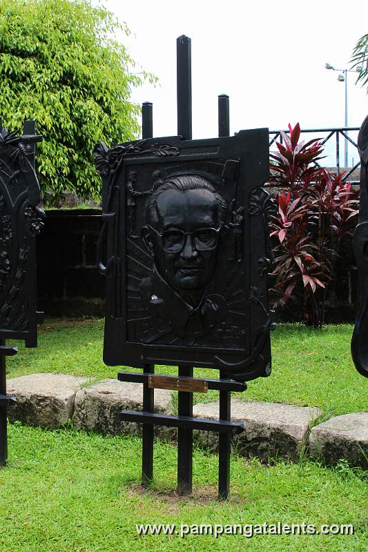 Fidel V. Ramos - Twelfth President of the Philippines (1992 - 1998)