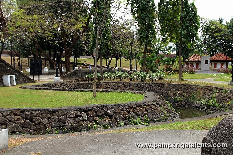 Revellin del Parian Garden