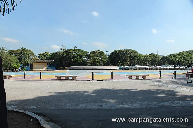 Quezon Memorial Circle Fountain Area in Daytime.
