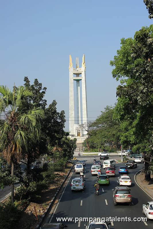 Monument-Memorial-Quezon-Circle-City