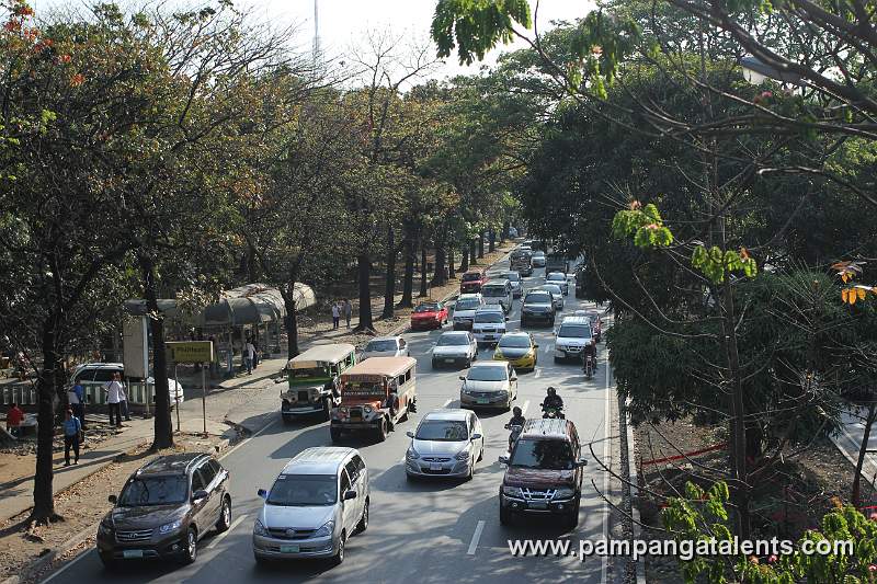 Traffic-Road-Quezon Avenue