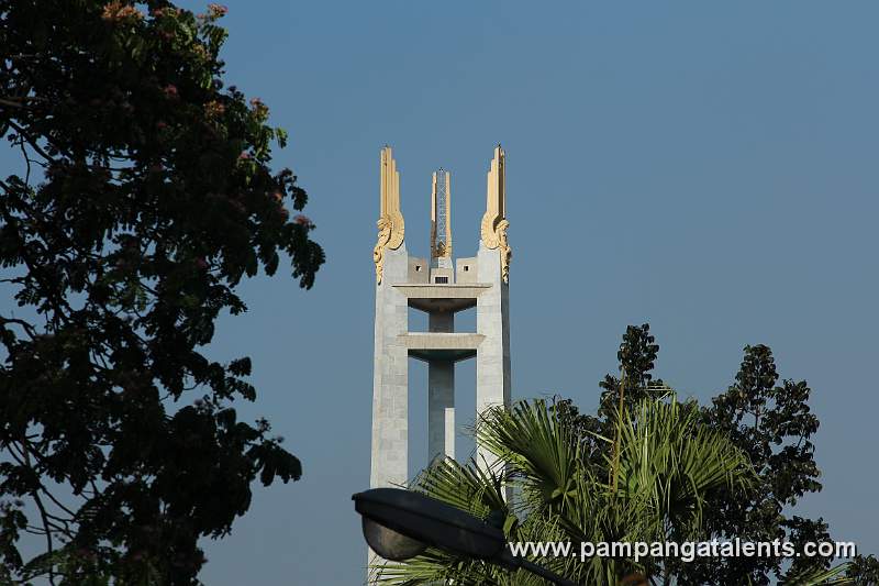 National Park Quezon Memorial Circle Monument at day time.
