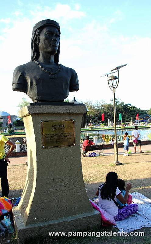 Datu Ache  Statue (Sulu, c. 1638) Philippine Hero from Sulu Mindanao