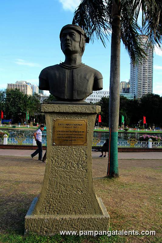 Datu Amai Pakpak Statue (Lanao, d. 1895) Philippine Hero from Lanao Mindanao
