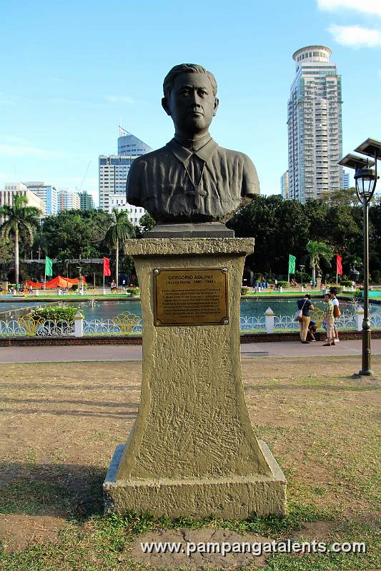 Gregorio Aglipay Statue (Ilocos Norte, 1860 - 1940) Philippine Hero from Ilocos Norte, Luzon