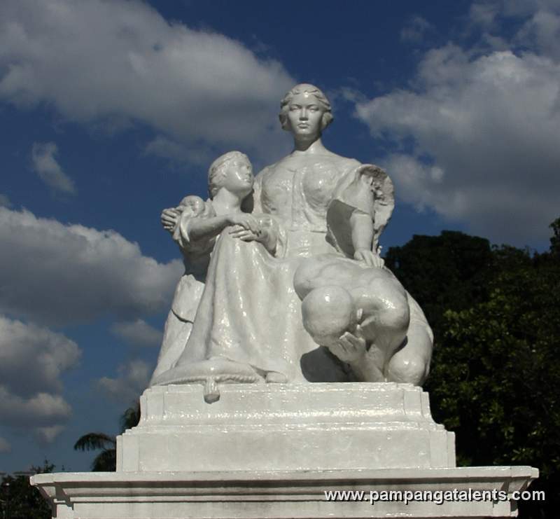 La Madre Filipina Monument