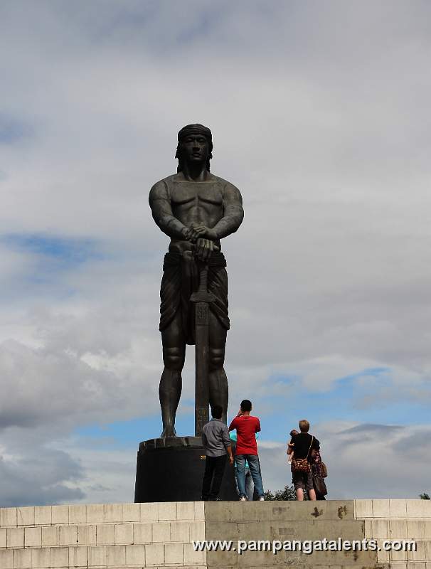 Lapu - Lapu  Statue
